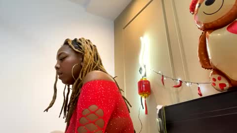 ChocolateCakeQueen online show from February 15, 2:15 am