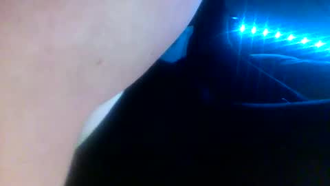 chocolatedilf online show from December 15, 2:54 pm