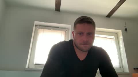 Chris online show from March 31, 8:37 am