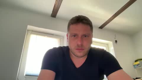 Snapshot of chris164 chatting on April 8, 8:14 am Chris online show from April 8, 8:14 am