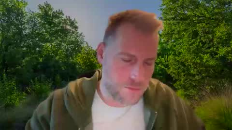 Snapshot of chris2024x chatting on September 23, 5:32 am Christian online show from September 23, 5:32 am