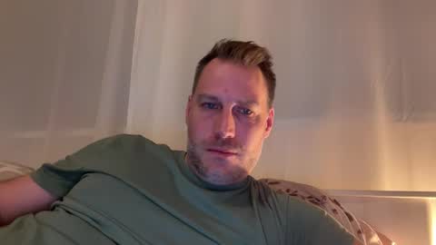 Snapshot of chris2024x chatting on November 20, 5:34 pm Christian online show from November 20, 5:34 pm