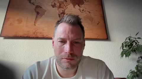 Snapshot of chris2024x chatting on November 23, 8:25 am Christian online show from November 23, 8:25 am