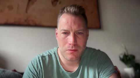 Snapshot of chris2024x chatting on April 12, 6:18 am Christian online show from April 12, 6:18 am