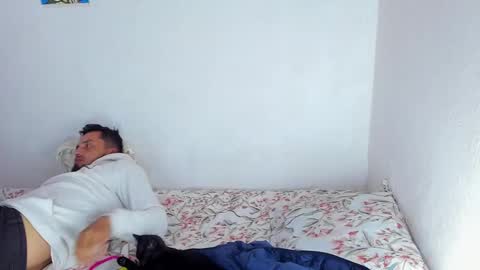 Snapshot of chris_megangrey chatting on October 11, 4:33 am chris_megangrey online show from October 11, 4:33 am