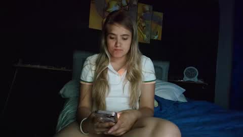 Snapshot of chris_sharon2023 chatting on June 4, 2:17 am Yarixa online show from June 4, 2:17 am