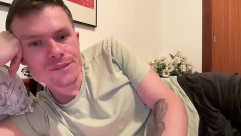 chris_stev47 online show from January 22, 7:13 pm