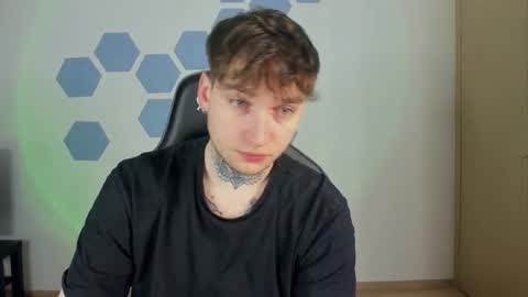 Snapshot of chris_tyson chatting on January 25, 1:10 am Chris Tyson online show from January 25, 1:10 am