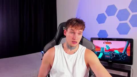 Snapshot of chris_tyson chatting on September 14, 10:31 pm Chris Tyson online show from September 14, 10:31 pm