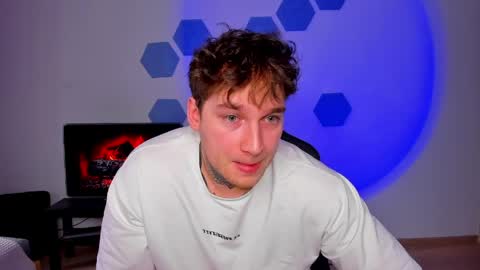 Chris Tyson online show from April 4, 9:18 am