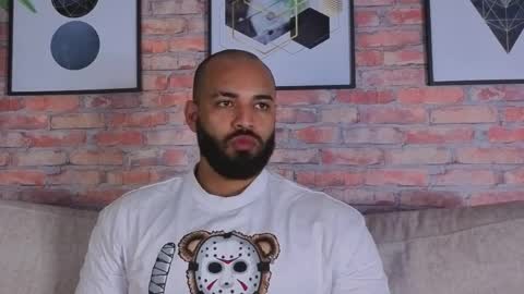 Chris Varden online show from March 28, 2:49 pm