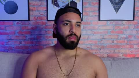 Chris Varden online show from April 22, 4:30 pm