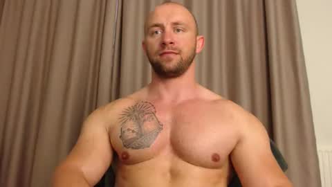 chrisbigbiceps online show from June 4, 5:30 pm