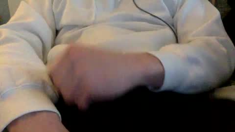 Snapshot of chriscam2 chatting on August 1, 7:02 pm Chris online show from August 1, 7:02 pm
