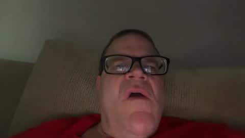 Snapshot of chrisd6066 chatting on August 2, 1:31 pm Chris online show from August 2, 1:31 pm