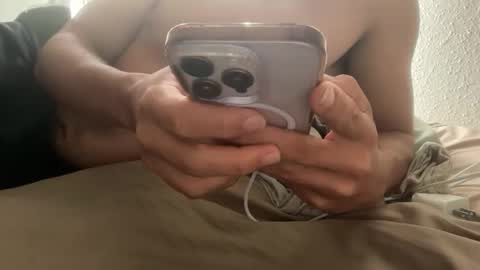 chrislover2125 online show from March 28, 5:01 pm