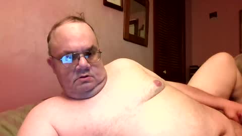 Snapshot of chrismini312 chatting on July 6, 2:41 am Chris The Jerk Off King online show from July 6, 2:41 am