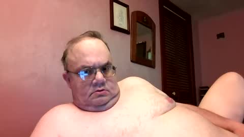Snapshot of chrismini312 chatting on July 29, 7:12 pm Chris The Jerk Off King online show from July 29, 7:12 pm