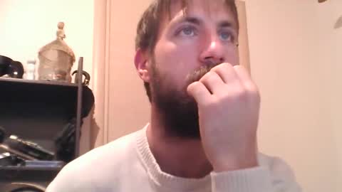 Snapshot of chrismipa1996 chatting on December 27, 1:53 am Chris online show from December 27, 1:53 am