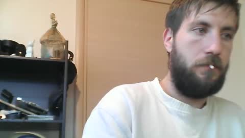 Snapshot of chrismipa1996 chatting on December 31, 6:27 am Chris online show from December 31, 6:27 am