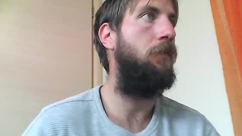 Snapshot of chrismipa1996 chatting on February 10, 8:53 am Chris online show from February 10, 8:53 am