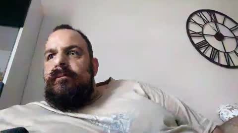 chris  ole online show from February 21, 8:59 am