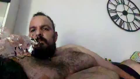 chris  ole online show from April 18, 5:06 pm