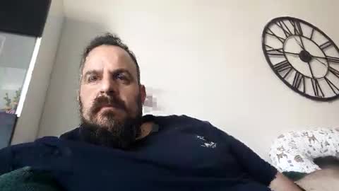 Snapshot of chrisole chatting on April 21, 8:20 am chris ole online show from April 21, 8:20 am