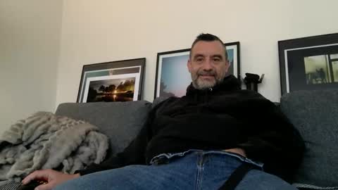 Snapshot of chrispanam13 chatting on May 14, 9:38 am chrispanam13 online show from May 14, 9:38 am