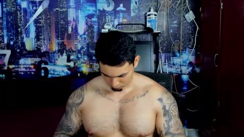 Chriss Stewart online show from February 19, 3:02 am