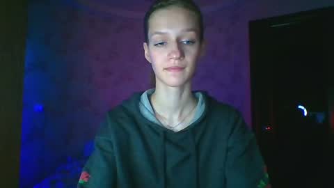 Snapshot of chrissy_joyful chatting on April 27, 5:05 am chrissy_joyful online show from April 27, 5:05 am