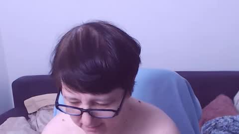 Christa online show from March 1, 4:31 pm