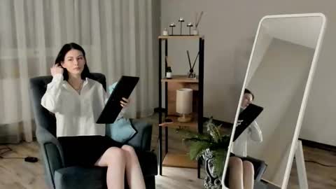 Snapshot of christaschrecongost chatting on February 2, 6:06 pm christaschrecongost online show from February 2, 6:06 pm