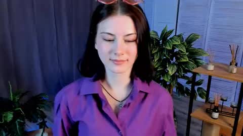 Snapshot of christaschrecongost chatting on March 1, 4:09 pm christaschrecongost online show from March 1, 4:09 pm