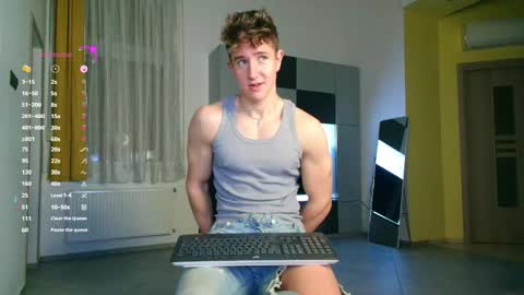 UPVOTE ME ------  ILL DO SOMETHING FOR FREE online show from October 21, 7:47 pm