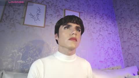 Snapshot of christianm_18 chatting on March 7, 6:35 am Chris online show from March 7, 6:35 am