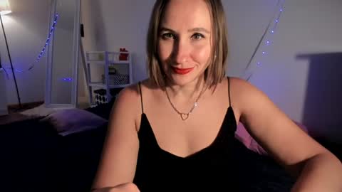 Snapshot of christina_rosse chatting on July 14, 5:29 pm christina rosse online show from July 14, 5:29 pm