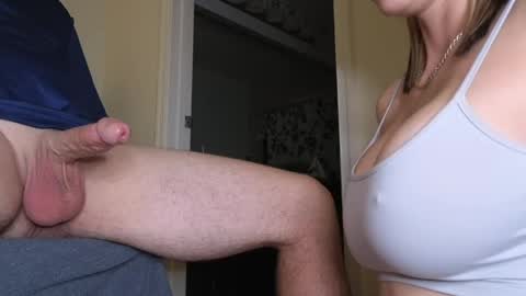 christinabby143 online show from April 22, 2:36 am