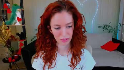christinaconteeree online show from July 16, 7:20 pm