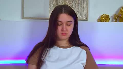 Christina online show from March 6, 7:38 am