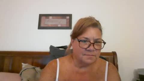 Snapshot of christopher_rain chatting on June 12, 2:10 am Christopher Rain online show from June 12, 2:10 am