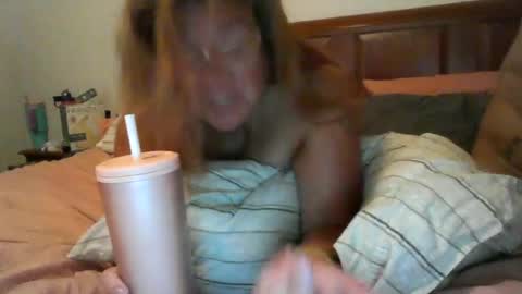 Snapshot of christopher_rain chatting on June 28, 7:25 am Christopher Rain online show from June 28, 7:25 am
