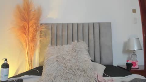 Christy online show from December 20, 9:28 pm