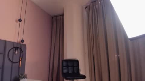 Christy online show from February 24, 9:31 pm