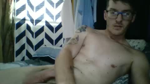 chrisvibess online show from April 18, 7:58 pm