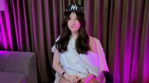 Snapshot of chrome_nova chatting on June 15, 6:43 pm Eva online show from June 15, 6:43 pm