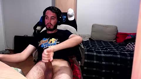 Chromefox123 online show from March 11, 7:42 pm