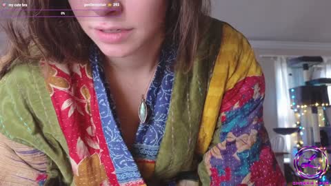 Snapshot of chroniclove chatting on January 3, 5:53 pm Marley online show from January 3, 5:53 pm