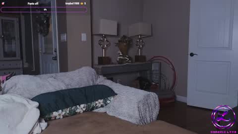 Snapshot of chroniclove chatting on January 18, 11:33 pm Marley online show from January 18, 11:33 pm