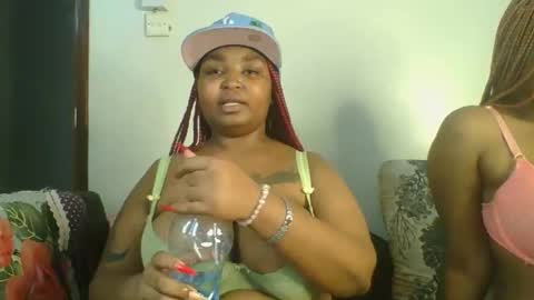 chubby_princess2 online show from October 15, 8:31 pm